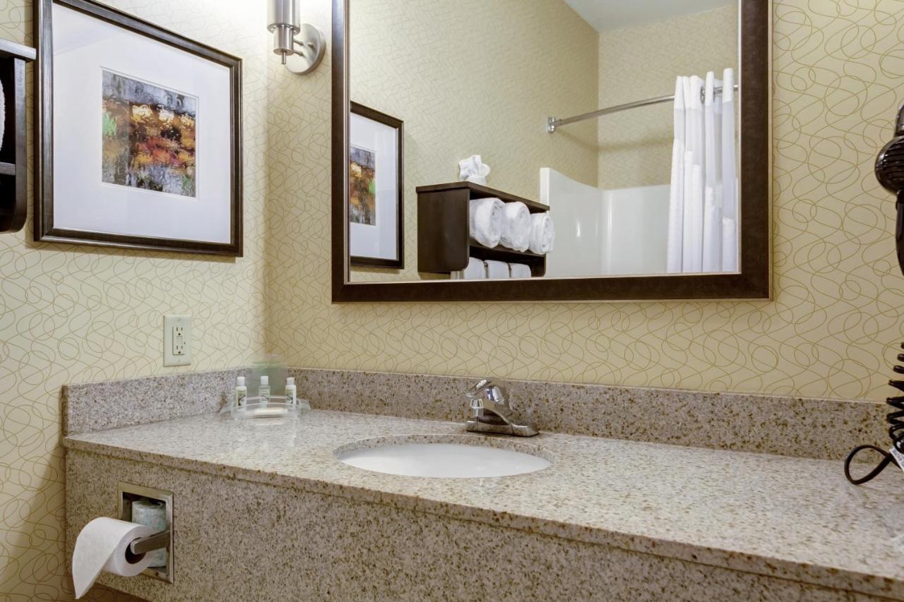 Holiday Inn Express And Suites Sikeston By Ihg Esterno foto