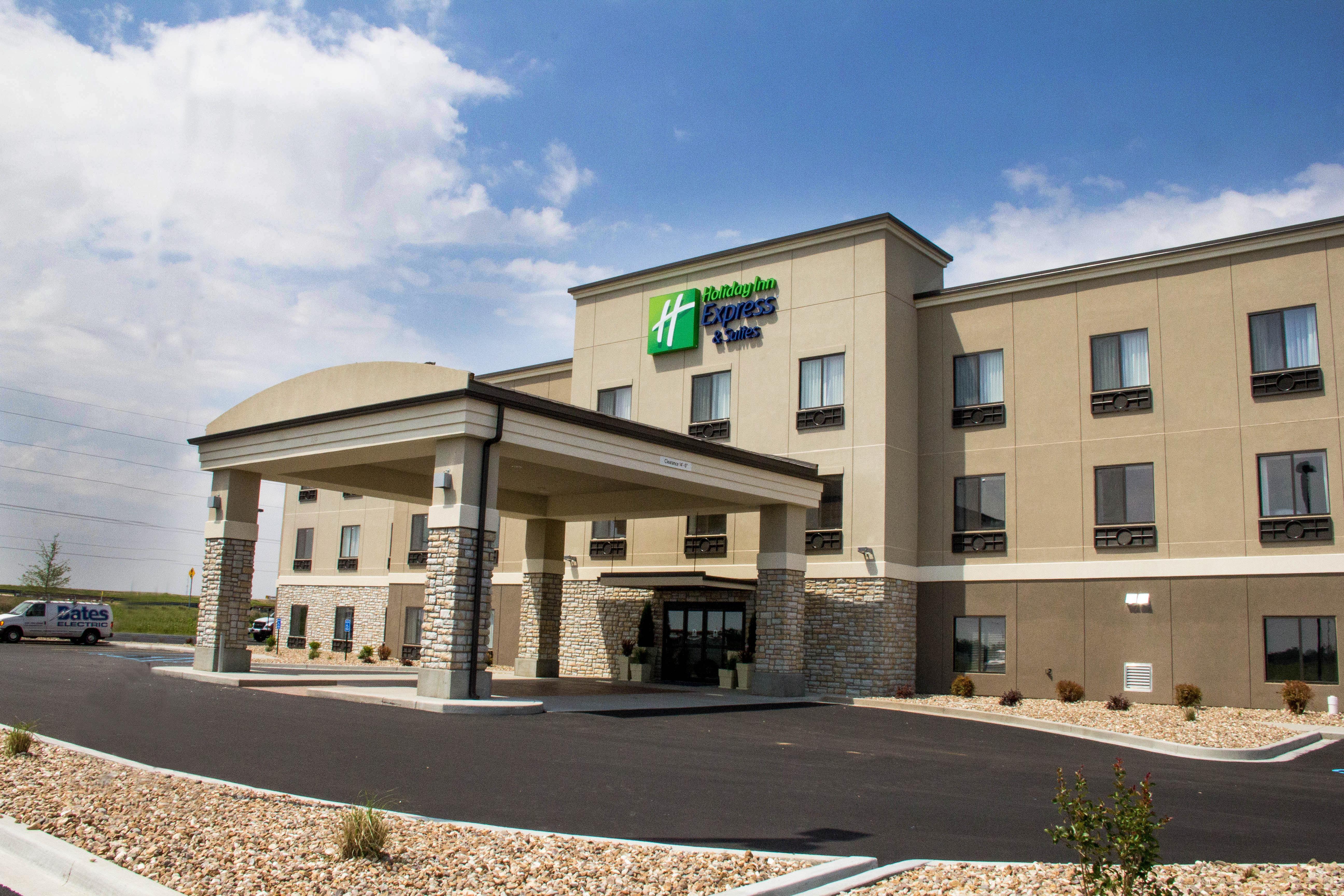 Holiday Inn Express And Suites Sikeston By Ihg Esterno foto